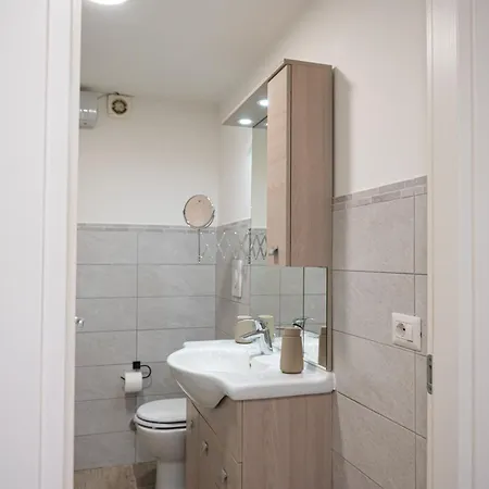 Domus Apartmán Ladispoli