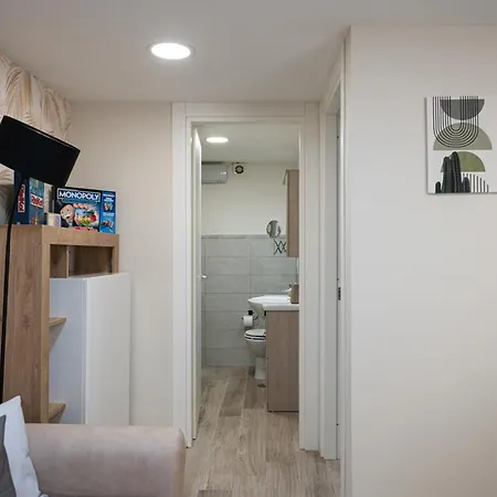 Apartment Domus